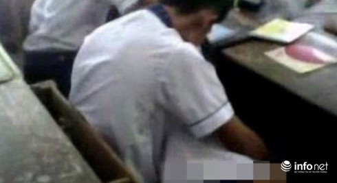 Quấy rối bạn nữ cùng lớp, ba nam sinh viên đại học bị đình chỉ học - ảnh 1