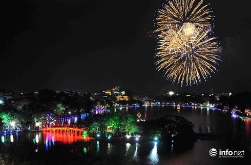 Tin nóng sớm 10/10: Hà Nội bắn pháo hoa; VN sắp nhận máy bay A350 XWB - ảnh 1