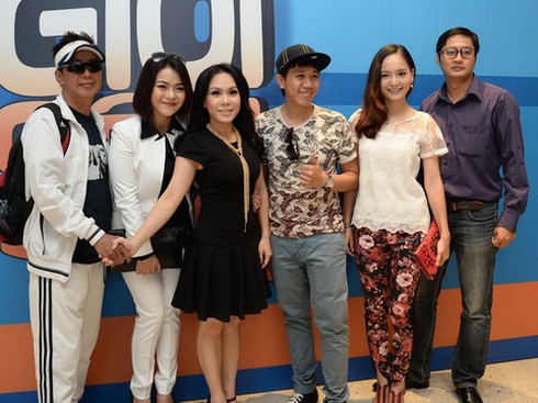 Cười vỡ bụng với dàn sao hot trong