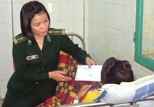 Vừa thoát “động quỷ”, thiếu nữ bị vỡ thai - ảnh 1