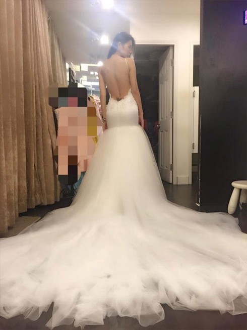 Cận cảnh những váy cưới lộng lẫy của Sao Việt trong năm 2014 - ảnh 3