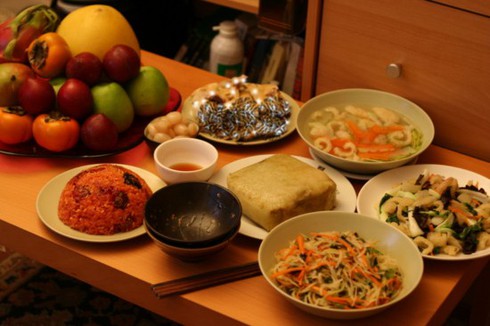 Cách sắm lễ, bài văn khấn Lễ tất niên chiều 30 Tết - ảnh 1