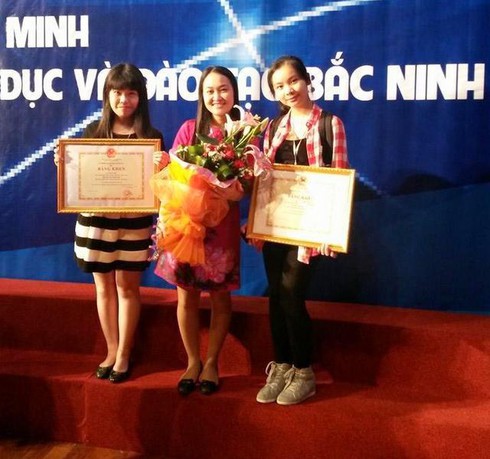 Nữ sinh Hải Phòng với đề tài
