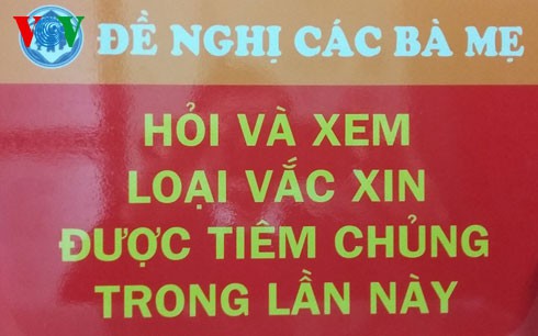 Cấp bảng nhắc thực hiện an toàn tiêm chủng cho các xã, phường - ảnh 1