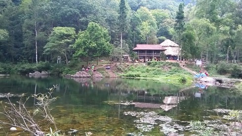 Tự ý thu phí dịch vụ tham quan Khu du lịch sinh thái Khe Rỗ - ảnh 5