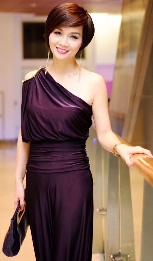 Mai Thu Huyền: Thương chiếc gai ẩn mình dưới thảm đỏ - ảnh 1