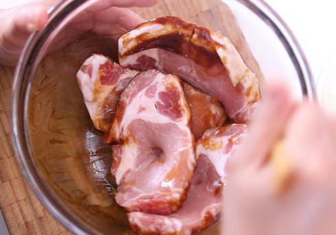 Thịt lợn áp chảo dầu hào - ảnh 3