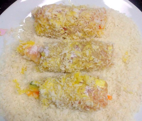 Thịt thăn cuộn rau củ chiên xù - ảnh 6
