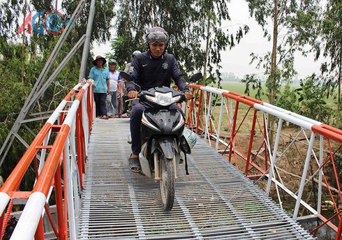 Chuyện lạ ở An Giang: Xây cầu trong… 30 phút - ảnh 13