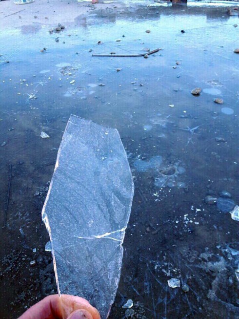 Nước đóng thành băng trên đỉnh Phan Xi Păng - ảnh 2