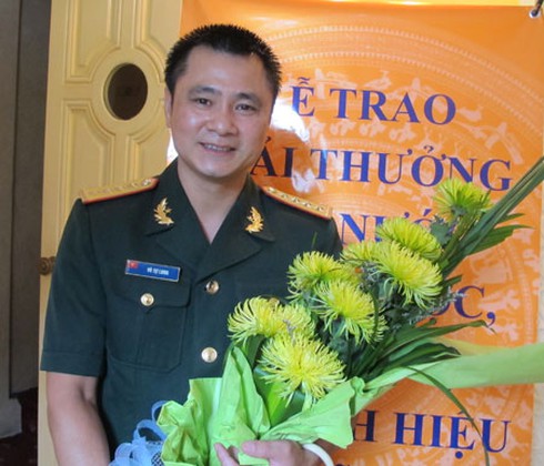 Tự Long chính thức thành Nghệ sĩ Nhân dân, dư luận nói gì? - ảnh 1