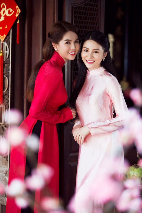 Ngọc Trinh tiếp tục làm mới mình trong trang phục áo dài - ảnh 13