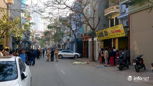 Hà Nội: Tai nạn đặc biệt nghiêm trọng, 2 người tử vong tại chỗ - ảnh 2