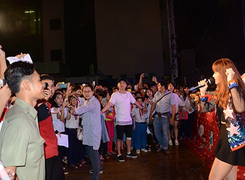 Giới trẻ Việt và hội chứng hâm mộ sao Hàn - ảnh 1