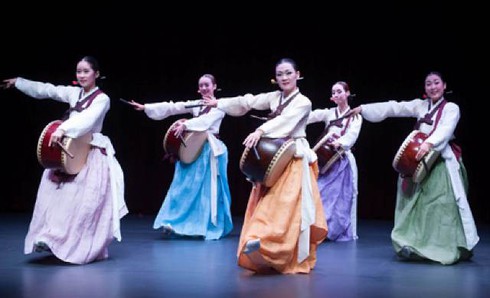 Tối nay khai mạc Festival Huế 2016, 17 nước gửi đoàn nghệ thuật tham dự - ảnh 1