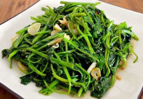 5 món rau xào tỏi ngon miệng, trôi cơm cho ngày hè mát trời - ảnh 2