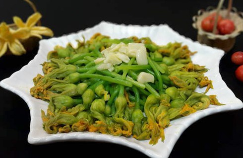 5 món rau xào tỏi ngon miệng, trôi cơm cho ngày hè mát trời - ảnh 3