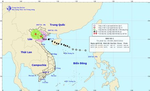 Đổ bộ đất liền, bão số 1 suy yếu thành áp thấp nhiệt đới - ảnh 1