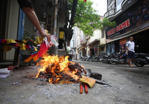 Rằm tháng Bảy là ngày gì? Cách sắm lễ, bài văn khấn cúng Rằm tháng Bảy tại nhà - ảnh 1