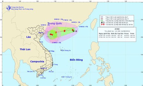 Tin áp thấp trên Biển Đông mới chiều 16/8: Giật cấp 9-10, có khả năng thành bão - ảnh 1