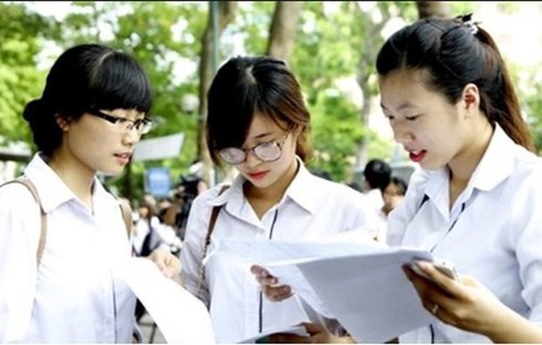 Trường ĐH Thương mại hạ điểm chuẩn - ảnh 1