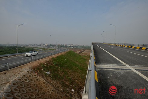 Đảm bảo ATGT, an ninh trật tự trên cao tốc Hà Nội-Hải Phòng - ảnh 1