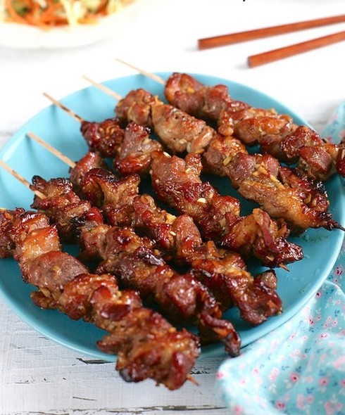 Cách làm thịt xiên nướng ngon mê ly, ăn là ghiền - ảnh 1