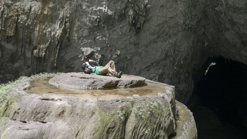 Đạo diễn phim Kong: Skull Island, người đầu tiên đi xuyên hang Sơn Đoòng - ảnh 4
