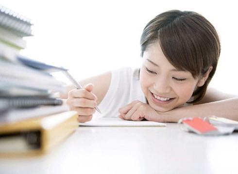 Mẹo làm bài thi phần đọc hiểu môn tiếng Anh - ảnh 1