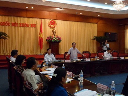 Cần dạy kiến thức phòng, chống thiên tai cho học sinh - ảnh 1