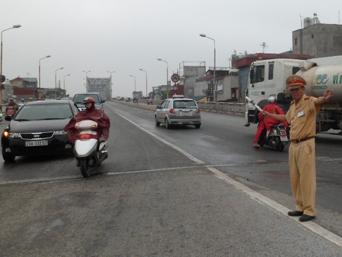 Người CSGT 30 lần giải cứu các thiếu nữ dại dột - ảnh 2