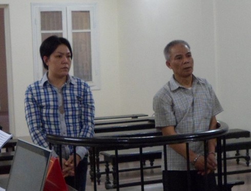 Buôn bán ma túy, 2 bố con “rủ nhau” vào tù - ảnh 1