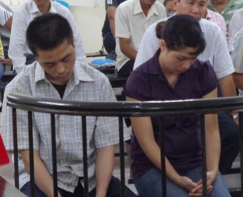 Lừa đảo hơn 8 tỷ đồng: chồng chung thân, vợ 15 năm tù - ảnh 1