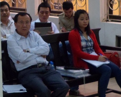 Xử phúc thẩm vụ kiện Chủ tịch Thanh Hóa: Sửa một phần bản án - ảnh 1