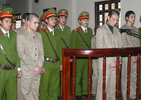 Có vi phạm nghiêm trọng, hủy án sơ thẩm vụ