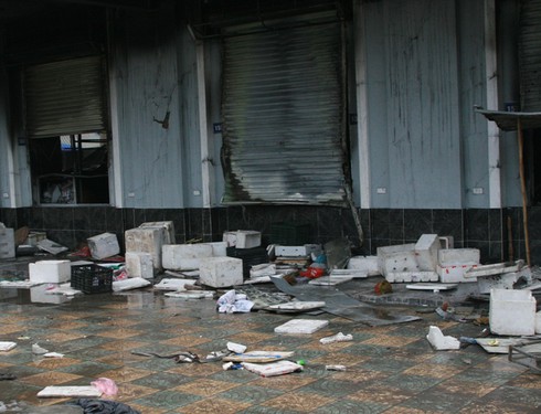 Cháy chợ Phố Hiến: Nước mắt tiểu thương vay lãi, bán nhà mua kiốt - ảnh 3