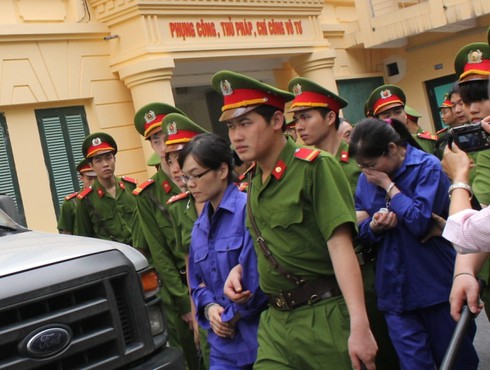 Hoãn phiên xử “bầu Kiên”: Bị cáo