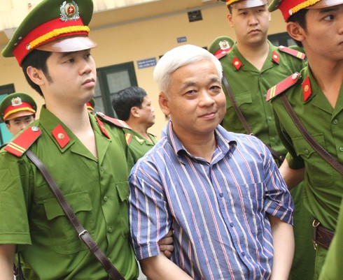 Hoãn phiên xử “bầu Kiên”: Bị cáo