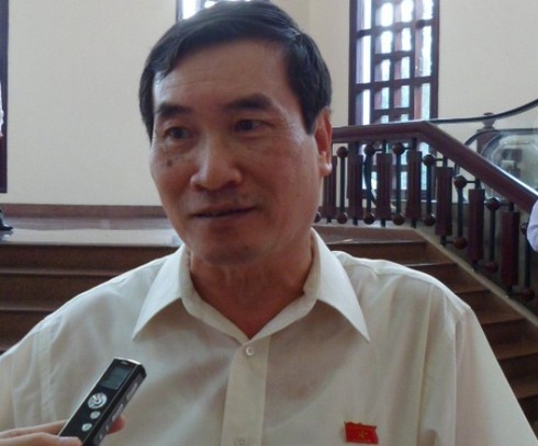 72.000 cử nhân thất nghiệp: Bộ trưởng GD&ĐT sẽ trả lời chất vấn? - ảnh 1