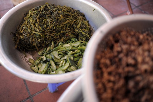 Những bữa cơm chay thiện tâm dành cho các sĩ tử - ảnh 12