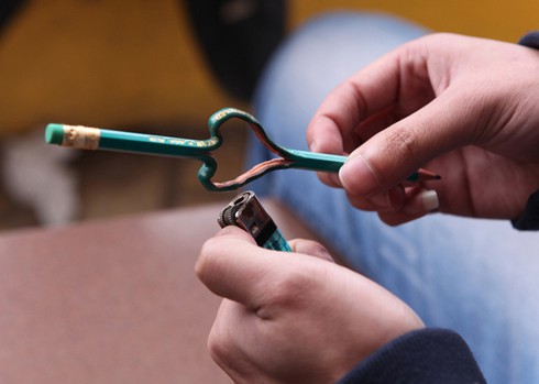 Giới trẻ Hà Nội và thú chơi mới chỉ cần ...con dao mổ - ảnh 9