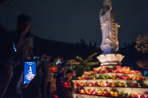 Những hình ảnh ý nghĩa trong lễ Vu Lan 2014 - ảnh 6