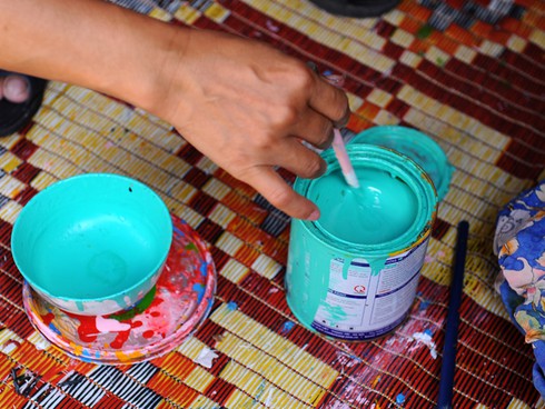 Trung thu, gặp người 35 năm thổi hồn cho... giấy - ảnh 11