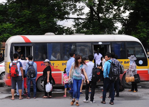 Mệt mỏi đường về quê ngày lễ - ảnh 11