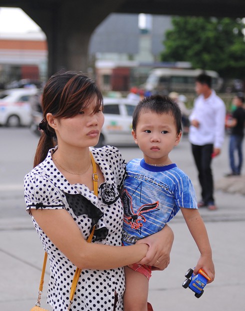 Mệt mỏi đường về quê ngày lễ - ảnh 5