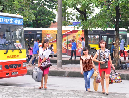 Mệt mỏi đường về quê ngày lễ - ảnh 10