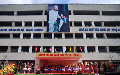 Lễ khai giảng của ngôi trường