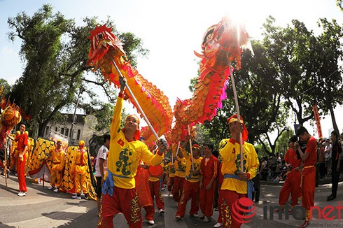 Độc đáo lễ hội múa Rồng tại Hà Nội - ảnh 2