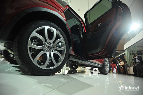 Cận cảnh xe Range Rover Evoque 2016 có mặt tại Việt Nam - ảnh 13
