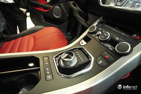 Cận cảnh xe Range Rover Evoque 2016 có mặt tại Việt Nam - ảnh 14